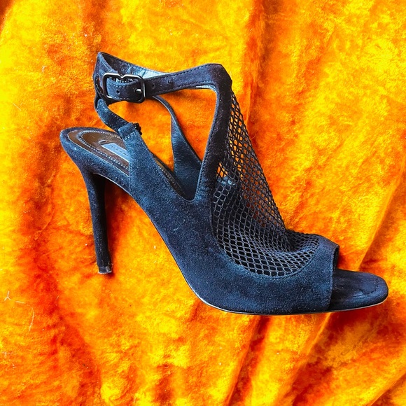 💸 SALE 💸 • the Alexander Wang Piper Fishnet sandal heels - Picture 2 of 9
